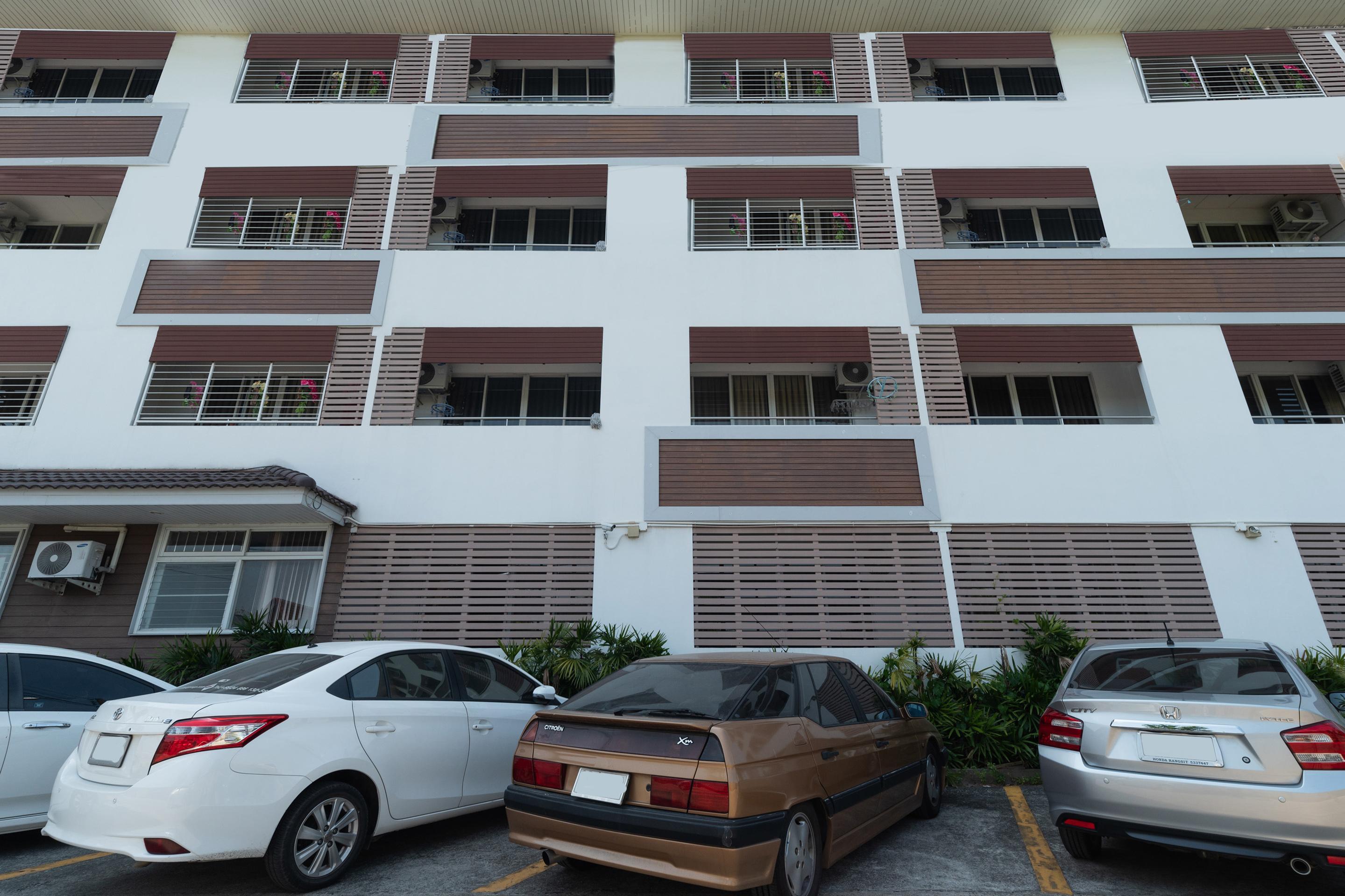 Ruan Plaisoi Apartment Bangkok Extérieur photo