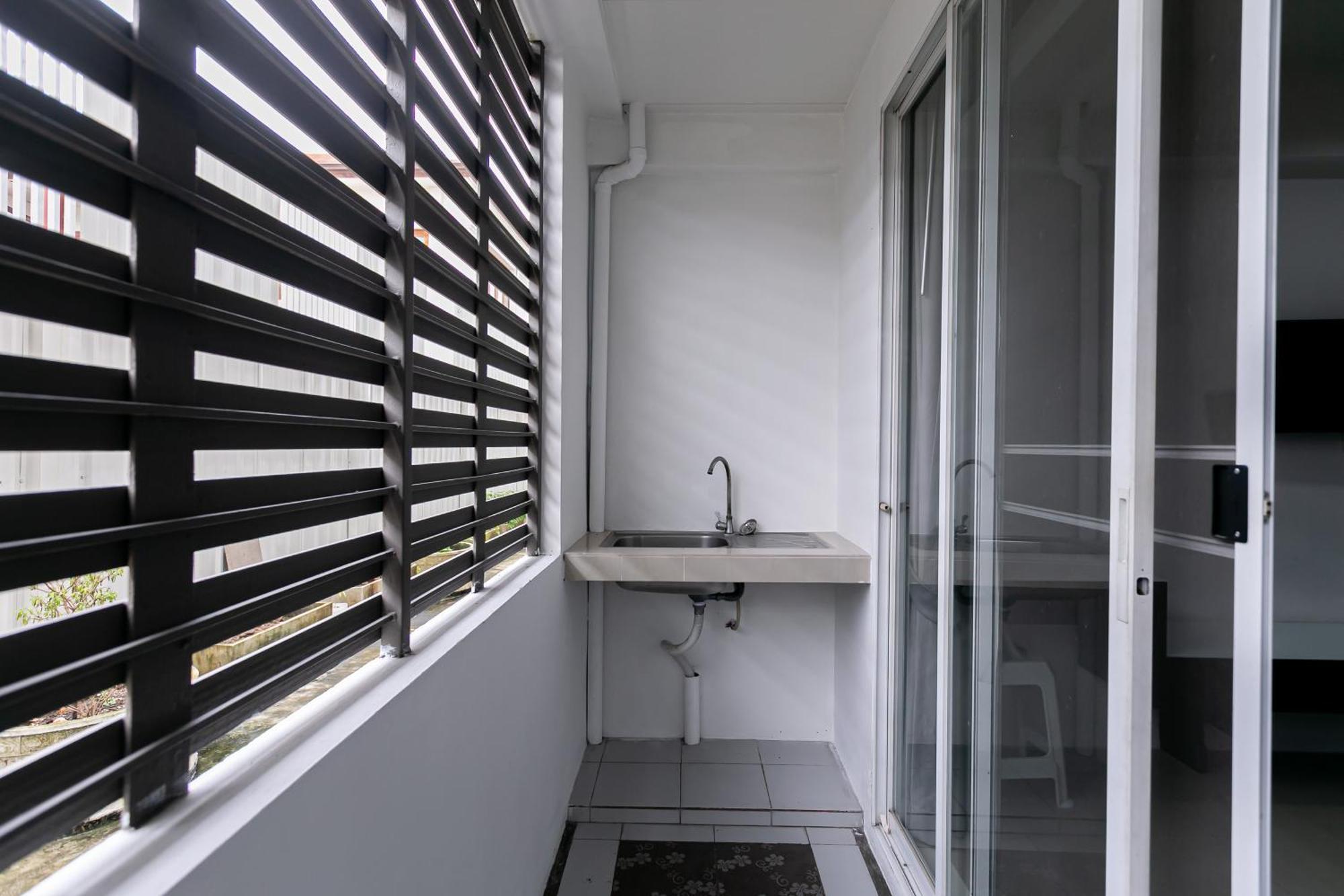 Ruan Plaisoi Apartment Bangkok Extérieur photo