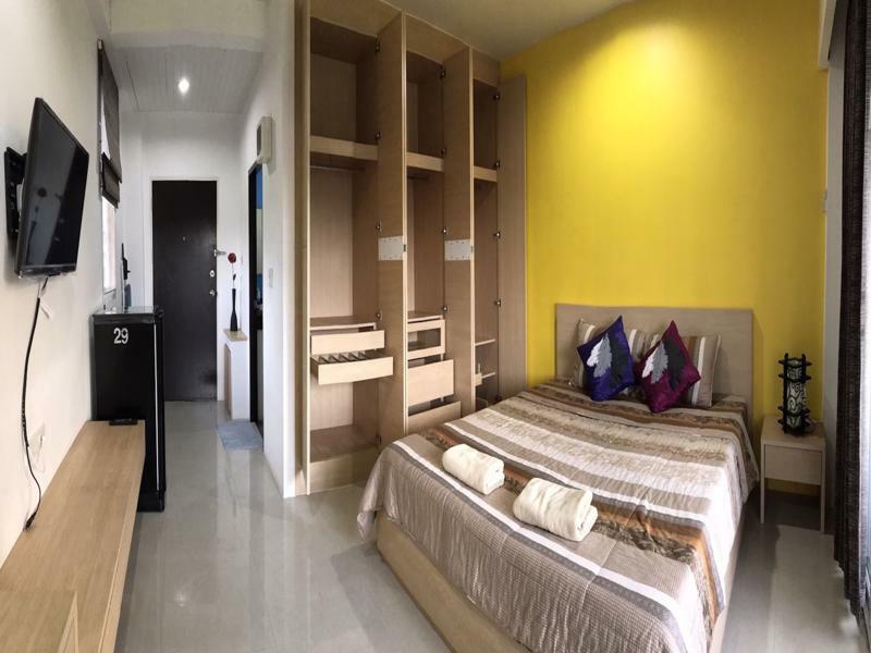 Ruan Plaisoi Apartment Bangkok Extérieur photo